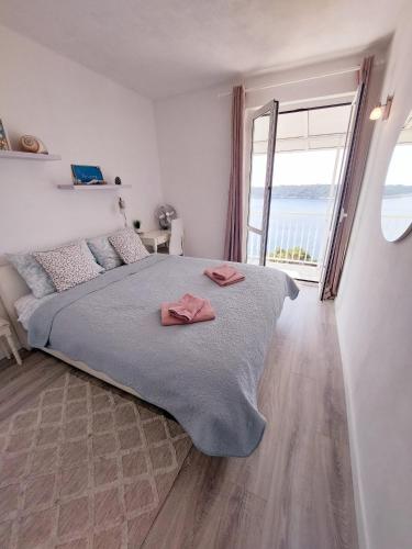 Apartments Sv.Jakov