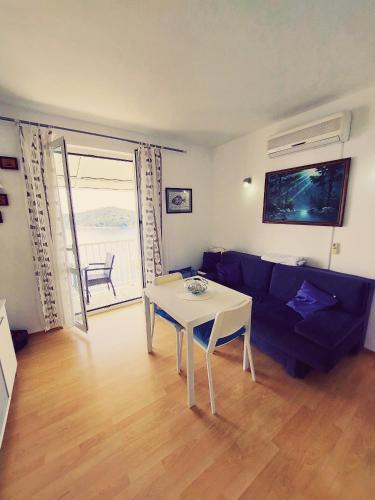 Apartments Sv.Jakov