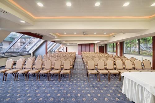 Бизнес-центр и/или конференц-зал в Hotel Prezydent Krynica Zdrój