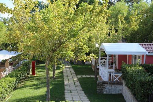 Gallery image of Green Garden Village in Sirolo