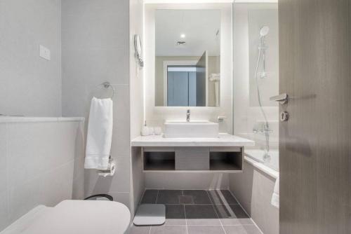 Koupelna v ubytování Upscale 1 bed apartment in Business Bay-Suiteable