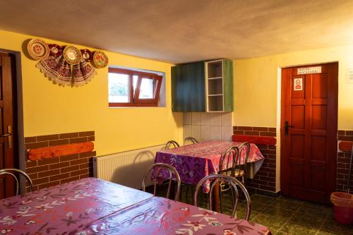 Fotografie z fotogalerie ubytování Pensiunea Casa Porojan v destinaci Băile Unu Mai