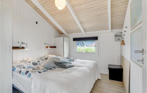 Postel nebo postele na pokoji v ubytování Nice Home In Harbore With Wifi