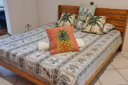 Postel nebo postele na pokoji v ubytování Logement ahia