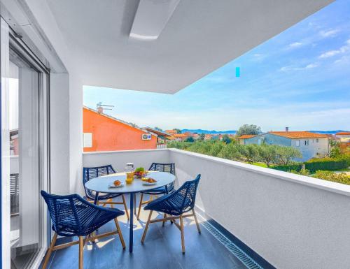 White Residence Luxury Apartment Bibinje