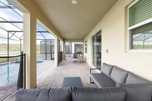 Modern Luxury Villa with Everything photo 20
