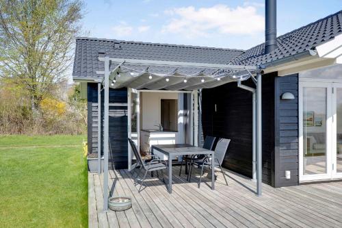 Fotografie z fotogalerie ubytování New Holiday Home In Scenic North Zealand v destinaci Vejby