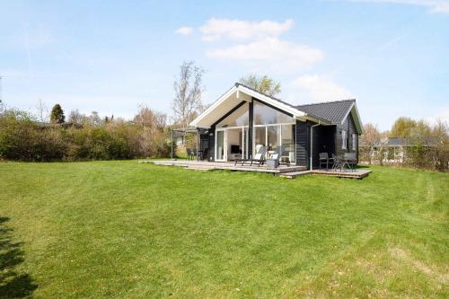 Fotografie z fotogalerie ubytování New Holiday Home In Scenic North Zealand v destinaci Vejby