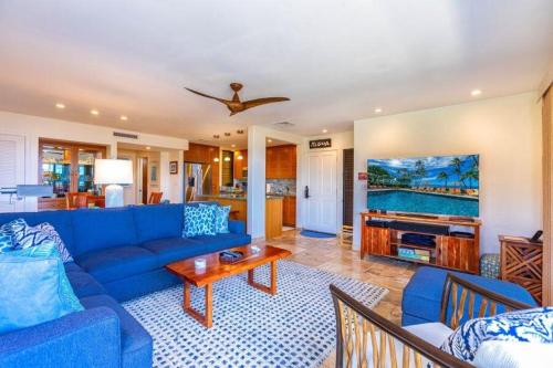 Ruang duduk di WAILEA ELUA, #0305 condo