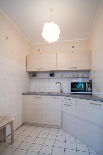 Una cocina o cocineta en Fewo Obsthof Matthies