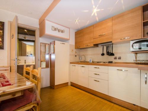 Studio 2* central avec balcon et WiFi