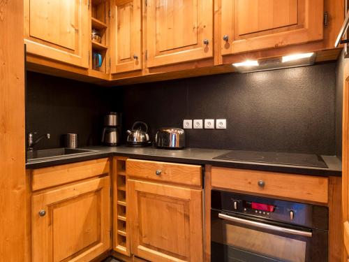 Appartement élégant 3 pièces cabine avec wifi, skis aux pieds, en résidence de standing à Val-d'Isère