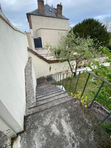 Κήπος έξω από το Studio St Florentin 3