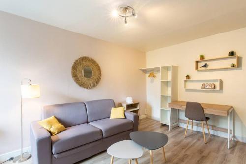 Le Magenta, Studio proche de la place Wilson