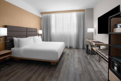 AC Hotel By Marriott Miami Brickell Image