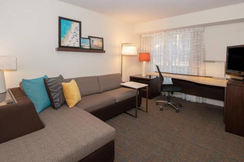 Residence Inn by Marriott Jacksonville Butler Boulevard Image