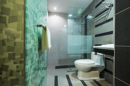 Phòng tắm tại Indra Hotel Ipoh