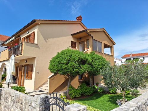 Apartmani Pina