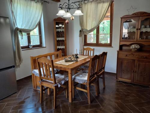 Gambar di galeri bagi Sára-háza di Gagyapáti