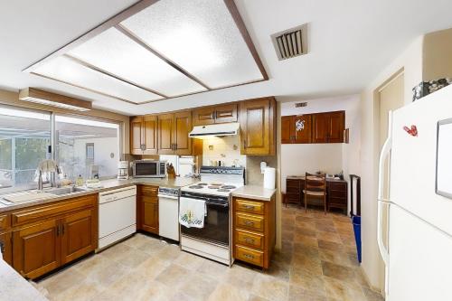 Una cocina o zona de cocina en Cypress Run Daydream
