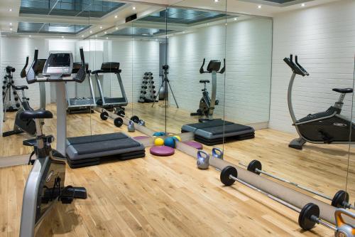 The fitness center and/or fitness facilities at Hillbark Hotel & Spa 