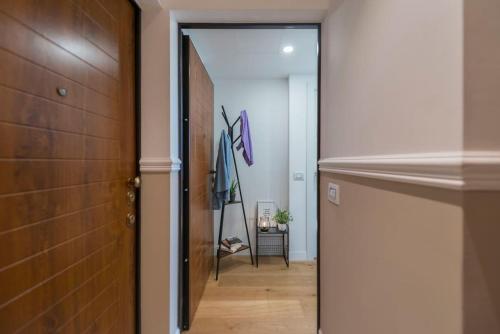 Cozy Private Flat - MM Marche 7 Min