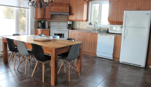 Köök või kööginurk majutusasutuses La Roue Dort