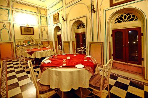 Restoran atau tempat lain untuk makan di Castle Kanota