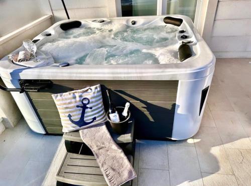 Gallery image of BlueBay Apartments in Kustići