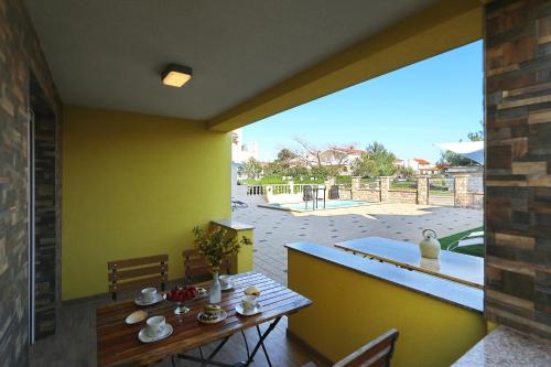 Gallery image of Apartments Oliva in Vrsi