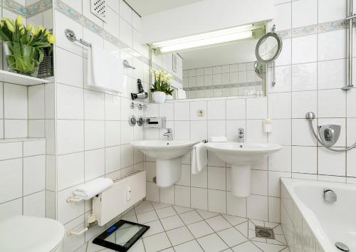 Koupelna v ubytování Strandhotel Monbijou GmbH garni