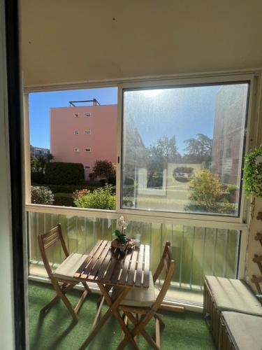 Joli T3 à 5 mins à pied plage et port avec parking