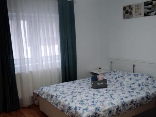 Ένα ή περισσότερα κρεβάτια σε δωμάτιο στο MiriMar