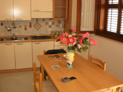 Kuchyň nebo kuchyňský kout v ubytování Casa vacanza spiaggia Praia