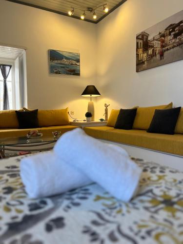 Χώρος καθιστικού στο Perakis Apartments