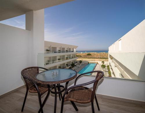 Gallery image of Apartamentos Turísticos Gran Sol in Zahara de los Atunes
