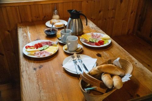 Essen in der Pension oder in der Nähe