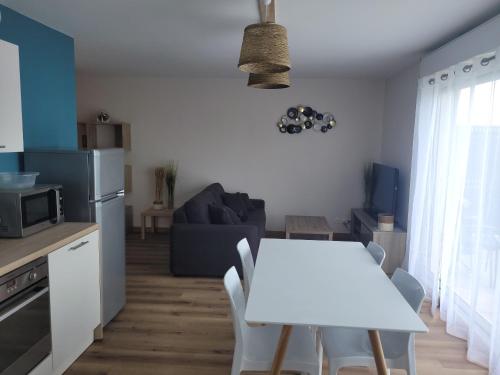 Fotografie z fotogalerie ubytování Appart Thonon-Corzent v destinaci Thonon-les-Bains