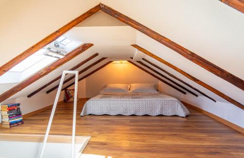 Cool attic apartment Marina in the heart of Split
