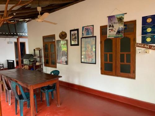 Fotografie z fotogalerie ubytování Vibushan Guest House v destinaci Nilaveli