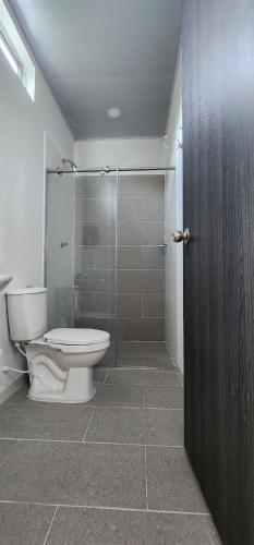 Ένα μπάνιο στο VILLA SOFI