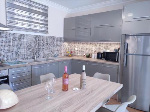 Blue Lagoon Luxury Apartment B2