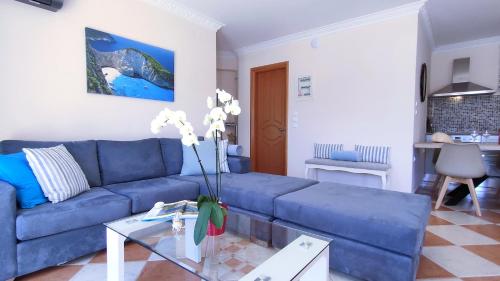 Blue Lagoon Luxury Apartment B2