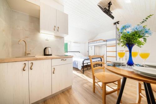 Apartments Jerolim
