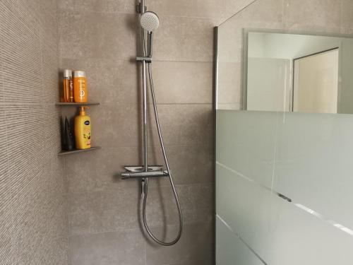 Kúpeľňa v ubytovaní Villa 4* avec Piscine, 4 Chambres, Proche Plage - La Tranche-sur-Mer - FR-1-194-259
