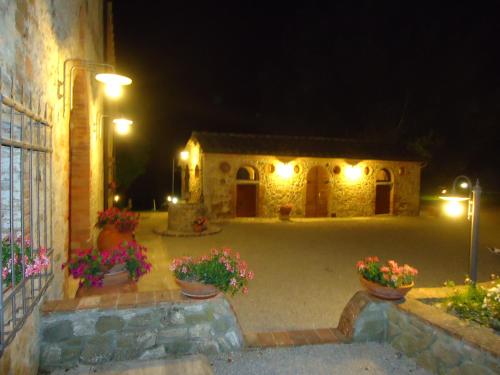 Το κτήριο όπου στεγάζεται  the country house
