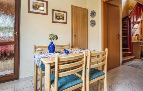 Φωτογραφία από το άλμπουμ του Awesome Home In Jena With Wifi στη Γιένα