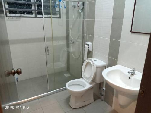 Ένα μπάνιο στο Amazing Holiday