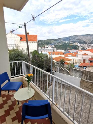 Apartment with balcony Nike