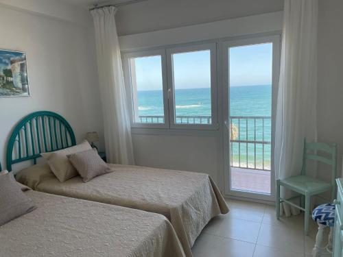 Fuengirola Great terrace with views to the sea. 5th floor Downtown area